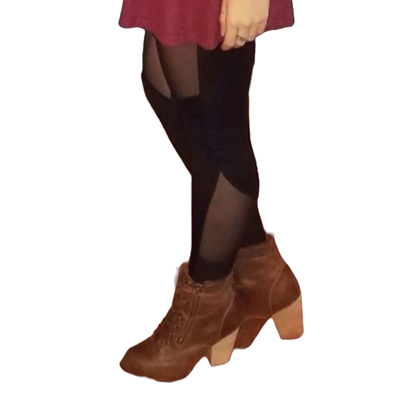 PINK Victoria's Secret Ultimate Yoga Leggings - Pure Mesh Piecing - Size Small - Picture 2 of 9